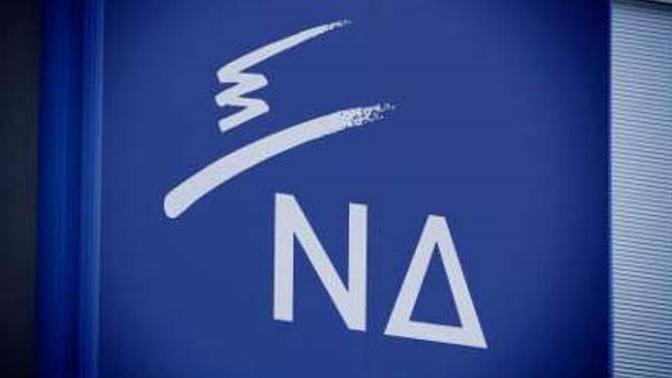 ΝΔ: Σε πανικό οι ένοικοι του Μαξίμου – Συνειδητοποιούν ότι καταρρέουν