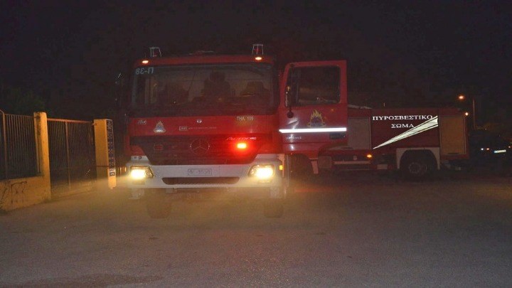 Επίθεση με γκαζάκια σε πολυκατοικίες στη Θεσσαλονίκη