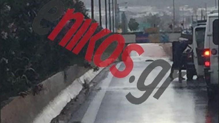 Κλειστή η Εθνική Οδός Αθηνών-Κορίνθου λόγω της έντονης βροχόπτωσης – ΤΩΡΑ – ΦΩΤΟ αναγνώστη
