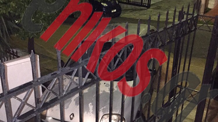 Έσπασε αγωγός στην Πετρούπολη -Απουσιάζουν οι Αρχές – ΦΩΤΟ αναγνώστη