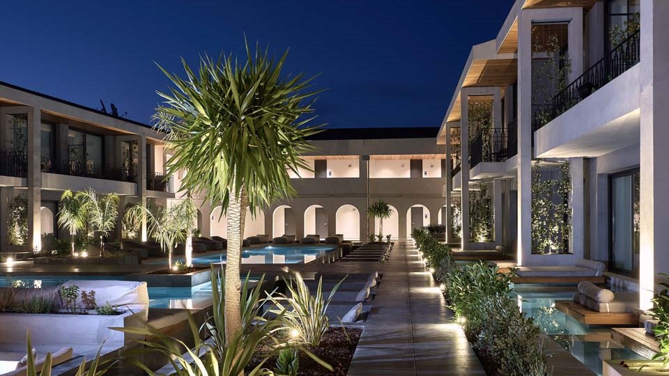 Contessina Suites & Spa: Ένα ξεχωριστό ξενοδοχειακό συγκρότημα στη Ζάκυνθο με υλικά από τη Durostick