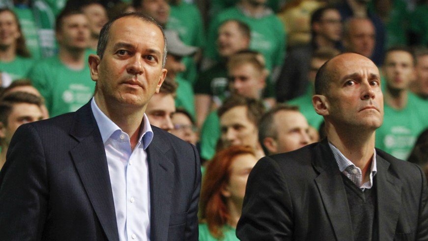 Συναντούν Μπλατ και σχεδιάζουν τον νέο Ολυμπιακό οι Αγγελόπουλοι