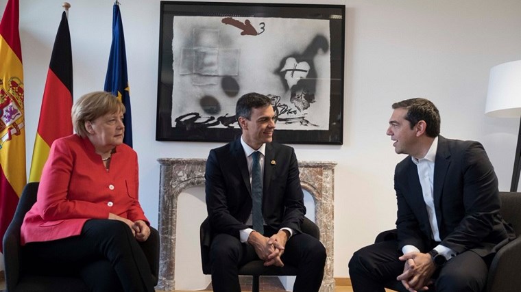 Τσίπρας: Οι χώρες που στηρίζουν την ευρωπαϊκή λύση για την προσφυγική κρίση, πρέπει να βρουν ένα πλαίσιο συνεργασίας μεταξύ τους