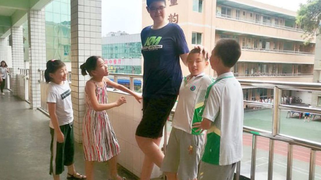 Αυτός είναι ο ψηλότερος 11χρονος στον κόσμο – ΦΩΤΟ