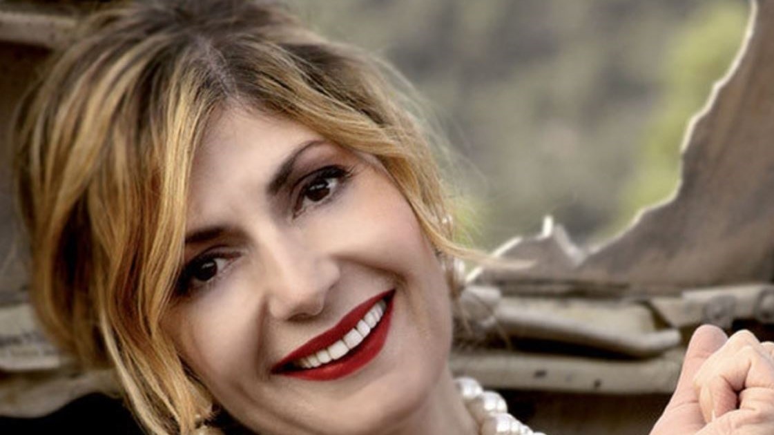 Γεωργιάδου-Αλεξίου ξανά μαζί χάρη στα… μαγικά χέρια της «Κυρίας Ιουλίας»