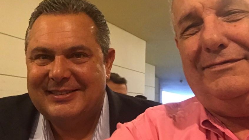 Η selfie του Κουίκ με τον Καμμένο και το αιχμηρό μήνυμα – ΦΩΤΟ