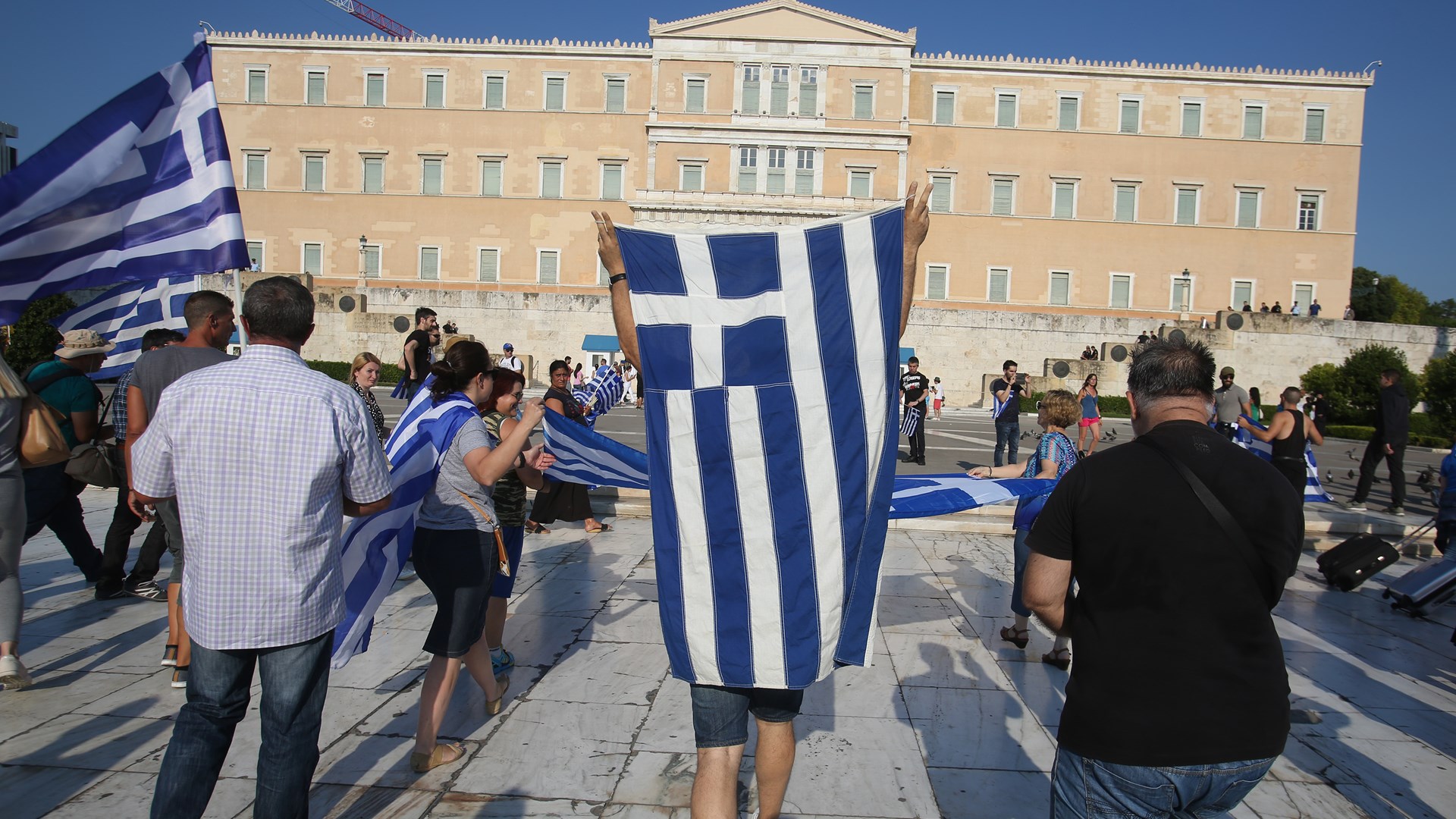 Νέα συγκέντρωση για την Μακεδονία στο Σύνταγμα – Κλειστές Β. Σοφίας και Β. Αμαλίας – ΤΩΡΑ – ΦΩΤΟ