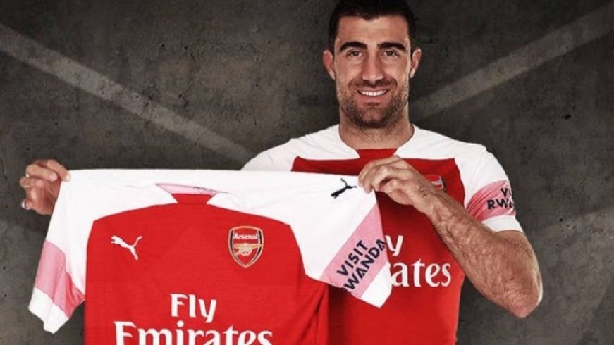 Επίσημο –  Παίκτης της Άρσεναλ για τρία χρόνια ο Παπασταθόπουλος