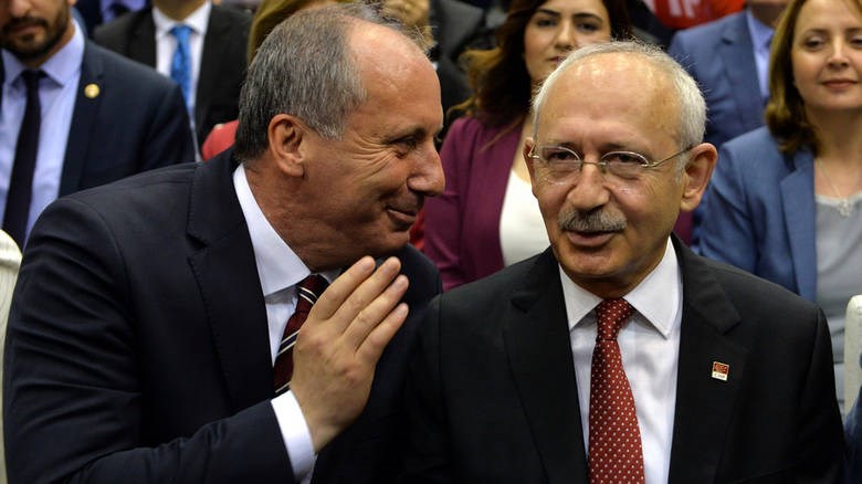 Σύγκρουση κορυφής στην αξιωματική αντιπολίτευση της Τουρκίας