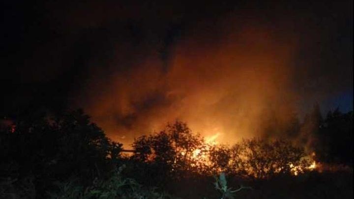 Σε εξέλιξη πυρκαγιά στο νομό Ηρακλείου