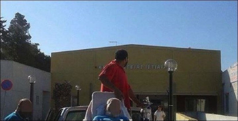 Η Περιφέρεια Στερεάς Ελλάδας χρηματοδοτεί τη συντήρηση των ασθενοφόρων του ΕΚΑΒ