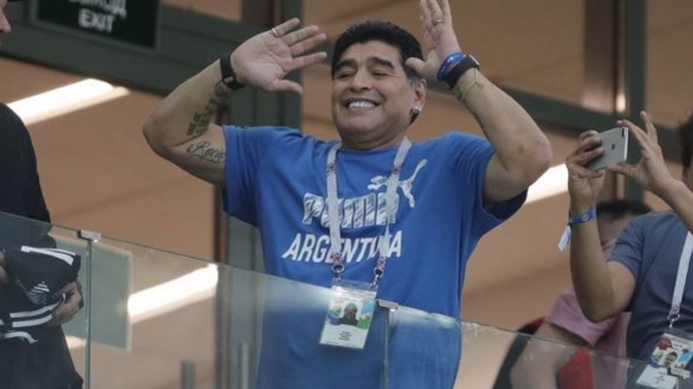 Δεν συγκρατήθηκε ο Ντιέγκο Μαραντόνα – Δείτε τι ξεστόμισε στο χαμένο πέναλτι της Κολομβίας – ΒΙΝΤΕΟ