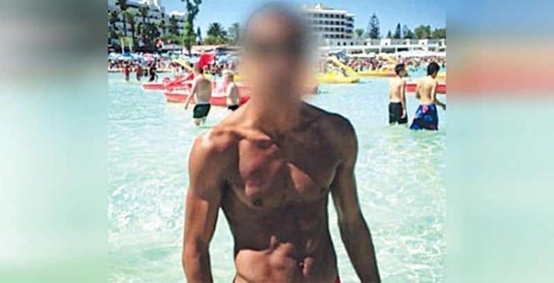 Σάλος – Παίκτης “ροζ” reality ο άνδρας “τούμπανο” που κατηγορείται για ομαδικούς βιασμούς γυναικών στο νησί των Ιπποτών