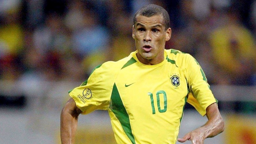 Ριβάλντο σε Νεϊμάρ: Μην τους ακούς, συνέχισε να πέφτεις