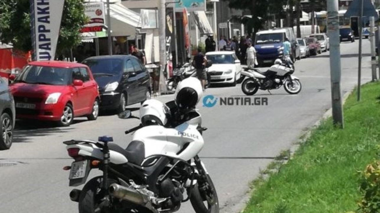 Τα “λερωμένα” λεφτά έτρεψαν σε φυγή τον ληστή-γκάνγκστερ με την βαριοπούλα και το όπλο στον Άλιμο – Γιατί “φωνάζουν” οι αστυνομικοί