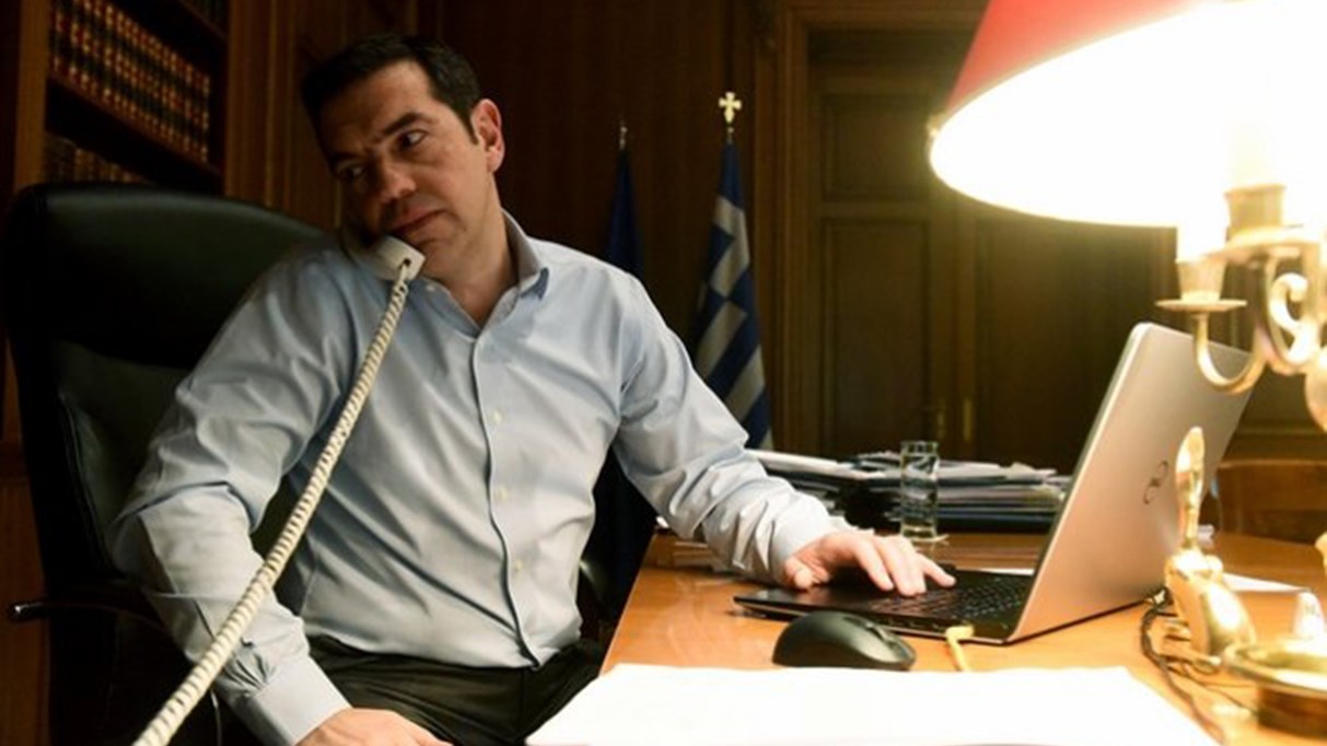 Τηλεφωνική επικοινωνία Τσίπρα – Πενς – Τι συζητήθηκε