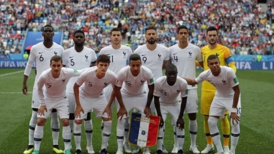 Γιατί παίζει με μακρυμάνικο ο Γκριεζμάν; – Διαβάστε το λόγο…