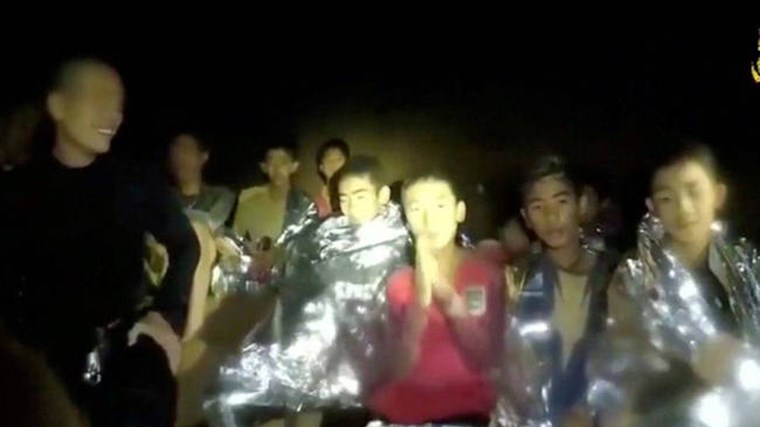 Ώρες αγωνίας στην Ταϊλάνδη: Αγώνας δρόμου να προλάβουν τη διάσωση των 12 αγοριών ΦΩΤΟ – ΒΙΝΤΕΟ