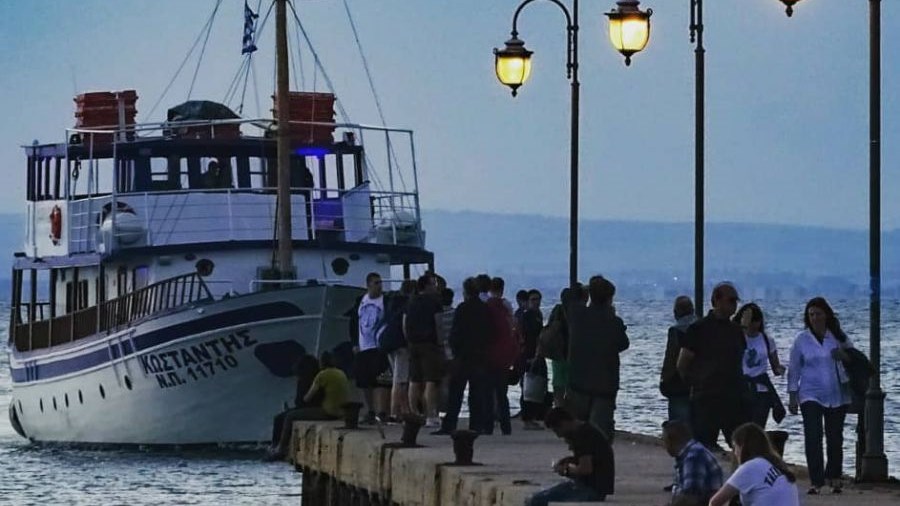 Πλέει ξανά στα νερά του Θερμαϊκού ο Κωνσταντής – 20 δρομολόγια καθημερινά από τα «Καραβάκια Θεσσαλονίκης»