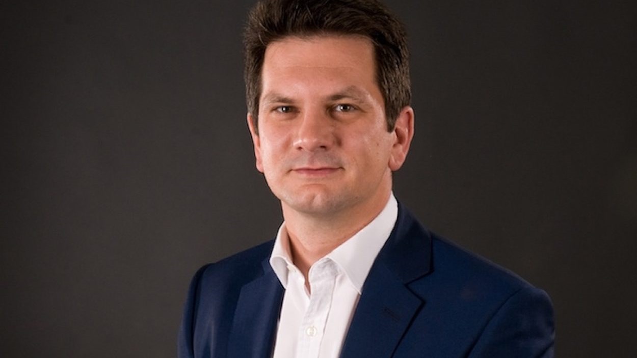 Αποχωρήσεων συνέχεια στην Βρετανία – Μετά τον αρμόδιο υπουργό για το Brexit, παραιτήθηκε κι ο υφυπουργός του Στιβ Μπέικερ