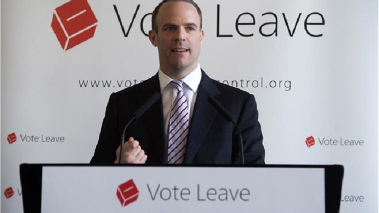 Ντόμινικ Ράαμπ: Ποιος είναι ο νέος υπουργός, αρμόδιος για το Brexit, που έχει μαύρη ζώνη στο καράτε