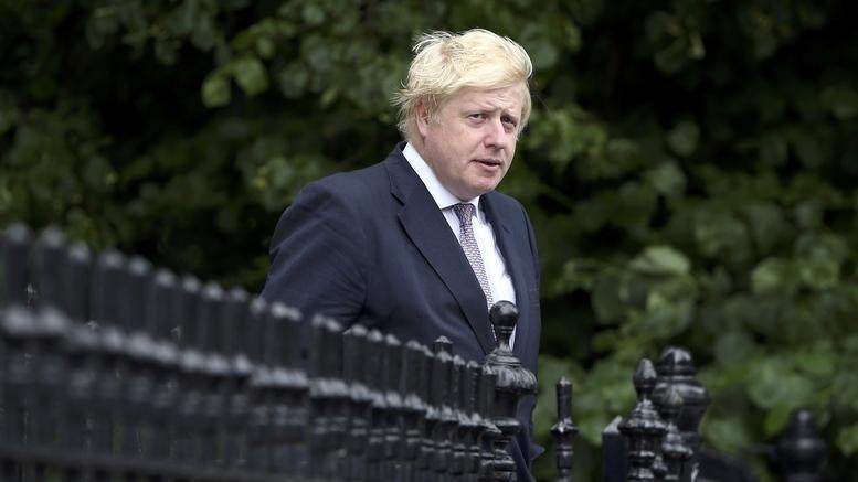 Ραγδαίες εξελίξεις στη Μεγάλη Βρετανία – Παραιτήθηκε ο Μπόρις Τζόνσον