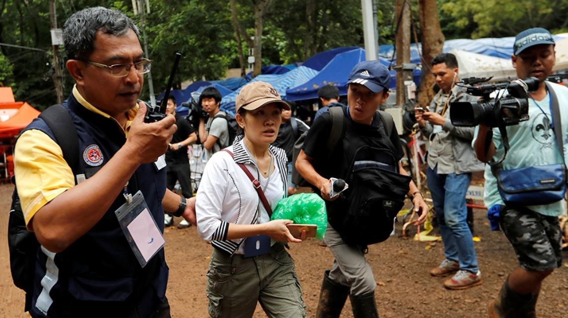 Συνταρακτική αποκάλυψη δύτη: Απεγκλώβισαν τα παιδιά από το σπήλαιο ναρκωμένα – Δεν επιτρέπουν στους γονείς τους να τα αγγίξουν – ΒΙΝΤΕΟ