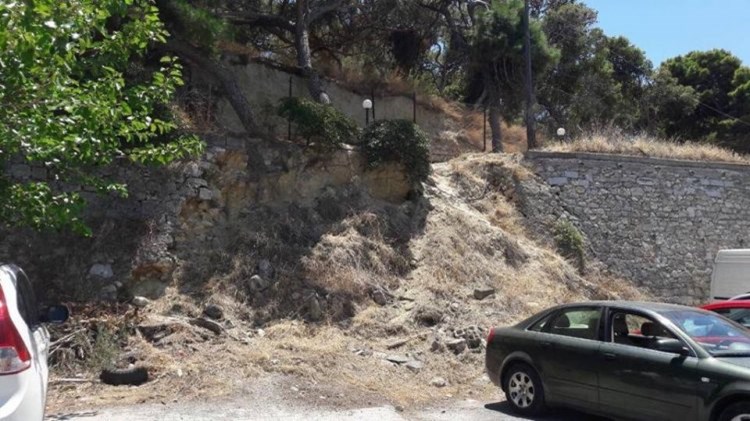 Το Ενετικό Τείχος εκπέμπει SOS – Κάνουν “πλιάτσικο” στις πέτρες