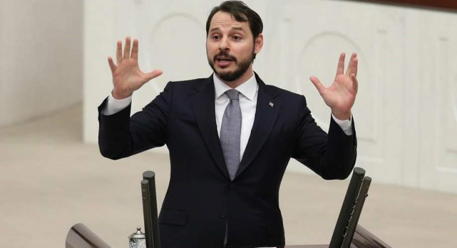 “Θαυματοποιός” ο γαμπρός του Ερντογάν – Δεσμεύεται να μειώσει τον πληθωρισμό σε μονοψήφιο αριθμό