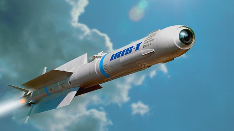 Οι ΗΠΑ ενέκριναν την πώληση δεκάδων πυραύλων αέρος-αέρος σε Βρετανία και Δανία