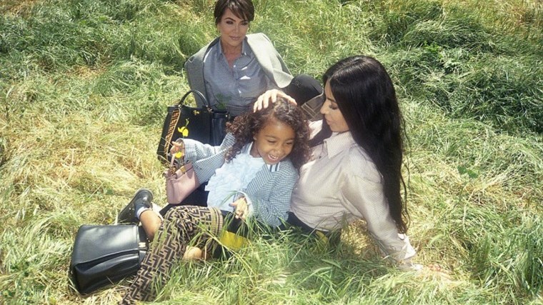 Η κόρη της Κιμ Καρντάσιαν έγινε ήδη μοντέλο – ΒΙΝΤΕΟ