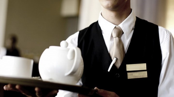 Αυτά είναι τα 10 επαγγέλματα με τις περισσότερες προσλήψεις τον Ιούνιο