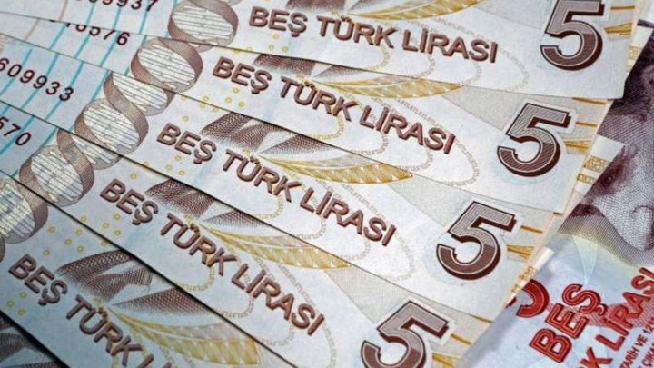 Νέες αναταράξεις για την τουρκική οικονομία: Αυξήθηκε το έλλειμμα τρεχουσών συναλλαγών – Υποχωρεί η λίρα