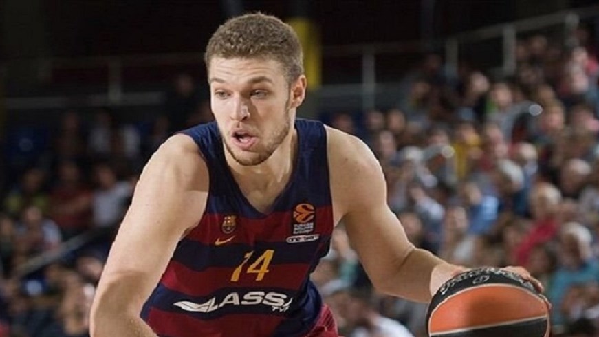 Έτοιμος να φορέσει τα “ερυθρόλευκα” ο Βεζένκοφ