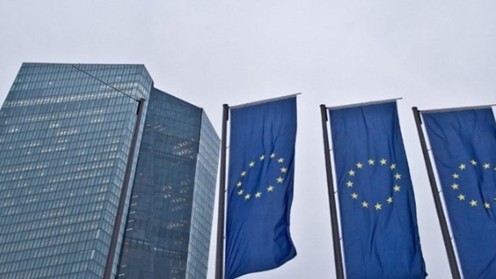 Ανάπτυξη 1,9% το 2018 και 2,3% το 2019 βλέπει η Κομισιόν για την Ελλάδα