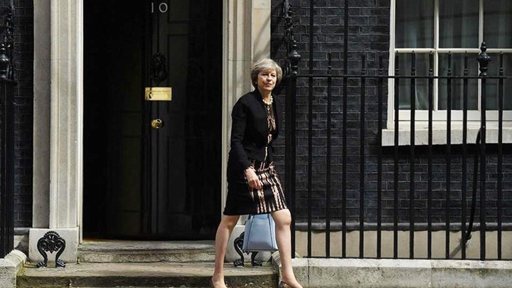 Το Λονδίνο παρουσίασε τη Λευκή Βίβλο για τη μελλοντική του σχέση με την ΕΕ