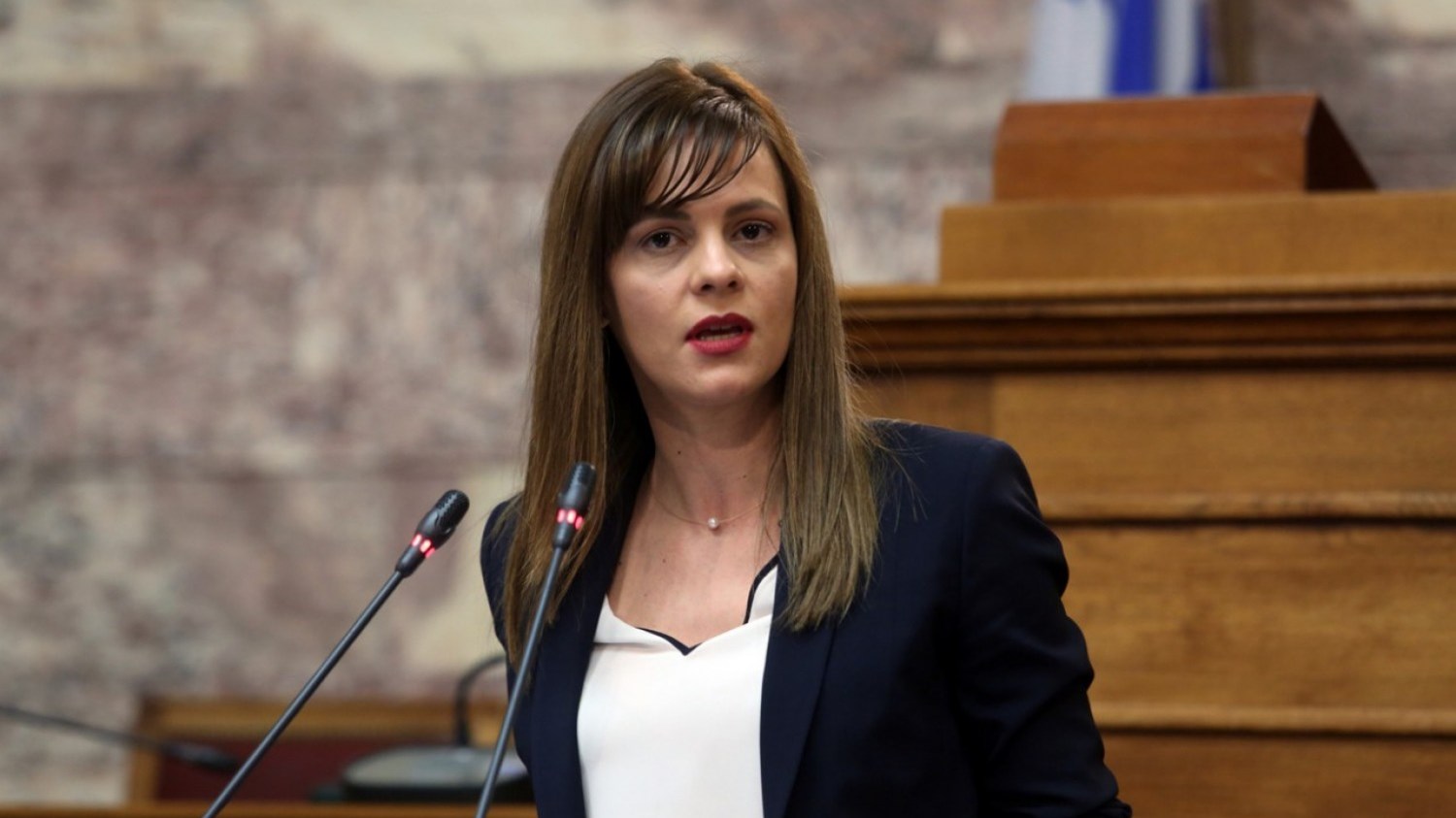 Βοήθημα ανεργίας σε γιατρούς, δικηγόρους και μηχανικούς δίνει ο ΟΑΕΔ – Ποιοι το δικαιούνται