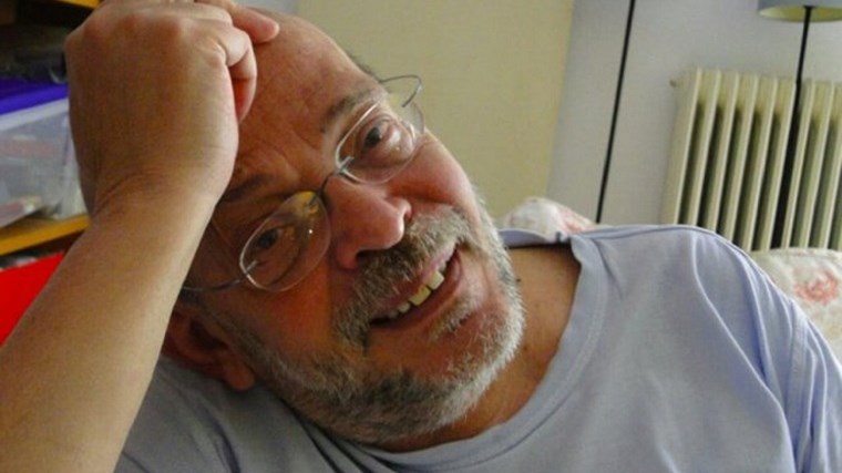 Τη Δευτέρα η κηδεία του Μάνου Αντώναρου – Η επιθυμία της οικογένειας