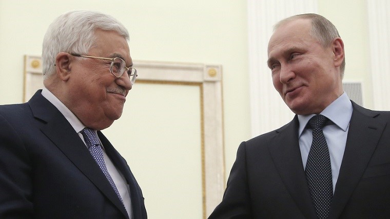 Συνάντηση Πούτιν – Αμπάς στο Κρεμλίνο