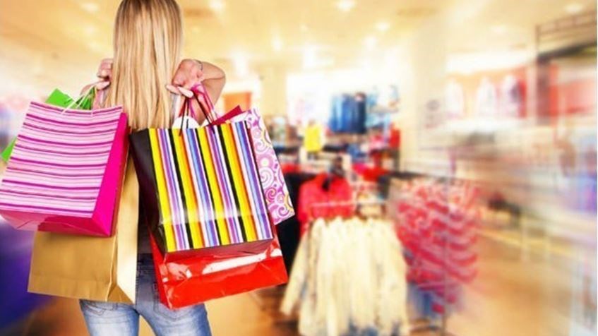 Ανοιχτά σήμερα τα εμπορικά καταστήματα – Ποιες ώρες θα λειτουργήσουν
