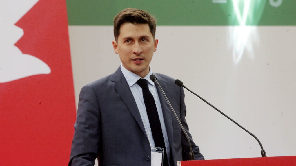 Η απάντηση του ΠΑΣΟΚ στον Παναγιώτη Κουρουμπλή: Οι Κουρουμπλήδες καλύτερα να σιωπούν, διότι μετά την ύβρι έρχεται η νέμεσις