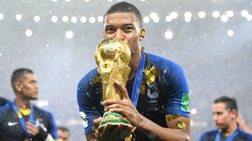 Μεγάλη κίνηση από τον Εμπαπέ: Δωρίζει ποσό-μαμούθ σε φιλανθρωπικά ιδρύματα στη Γαλλία