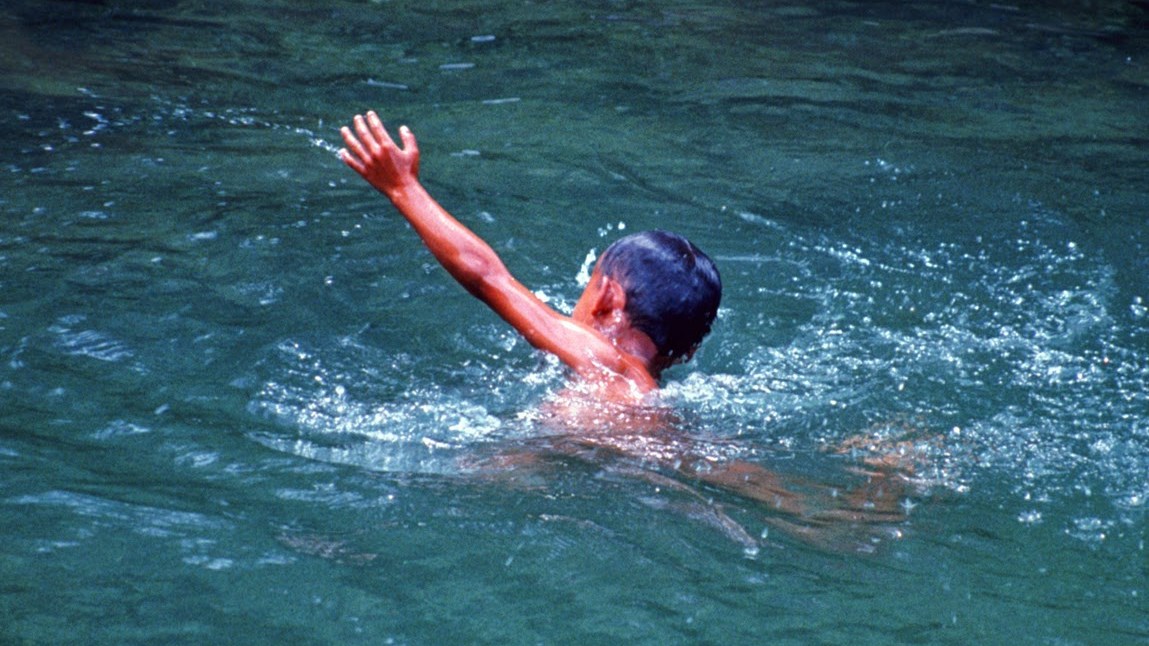 Απαραίτητο για τους γονείς – Τι πρέπει να γνωρίζουν για τον δευτερογενή πνιγμό