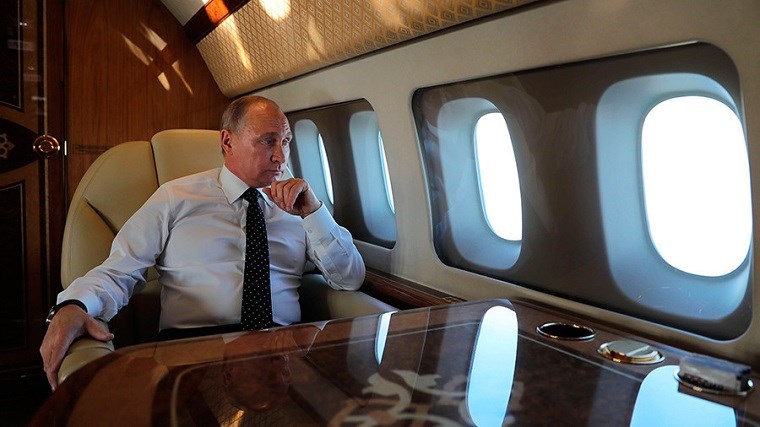Παραμιλητό από τη χλιδή στο αεροπλάνο του Πούτιν – Χρυσή ακόμη και η τουαλέτα – ΦΩΤΟ