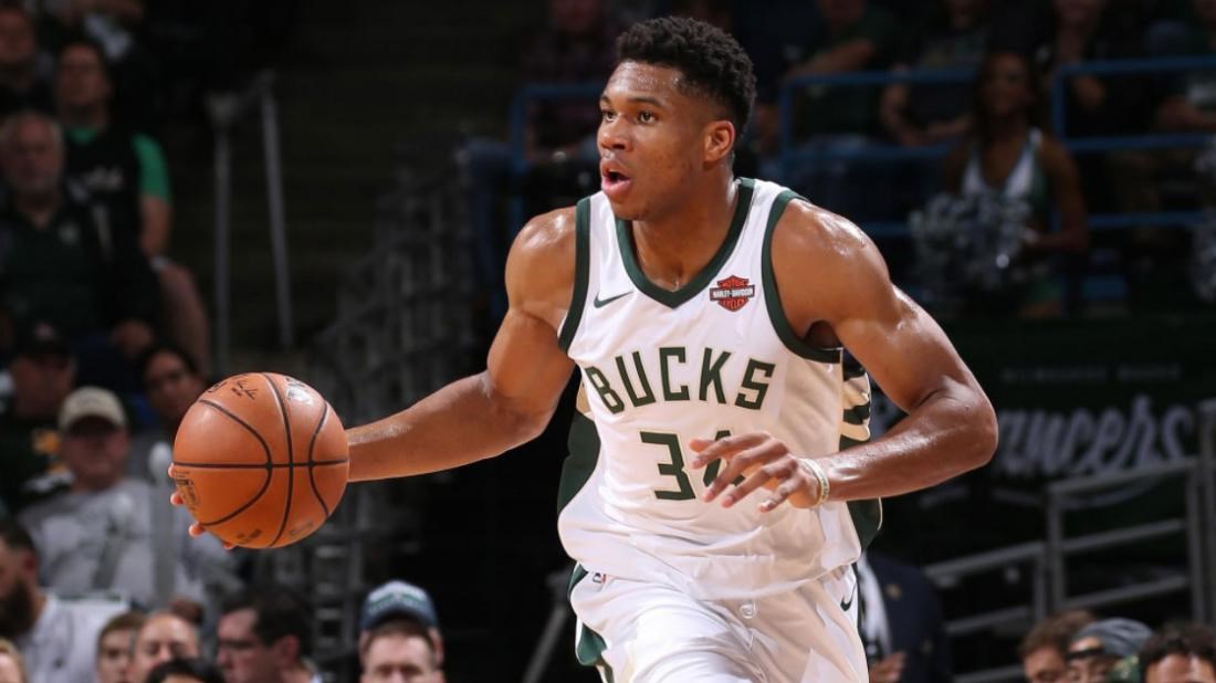 Ο Αντετοκούνμπο έγινε τοιχογραφία στο Μιλγουόκι – ΦΩΤΟ