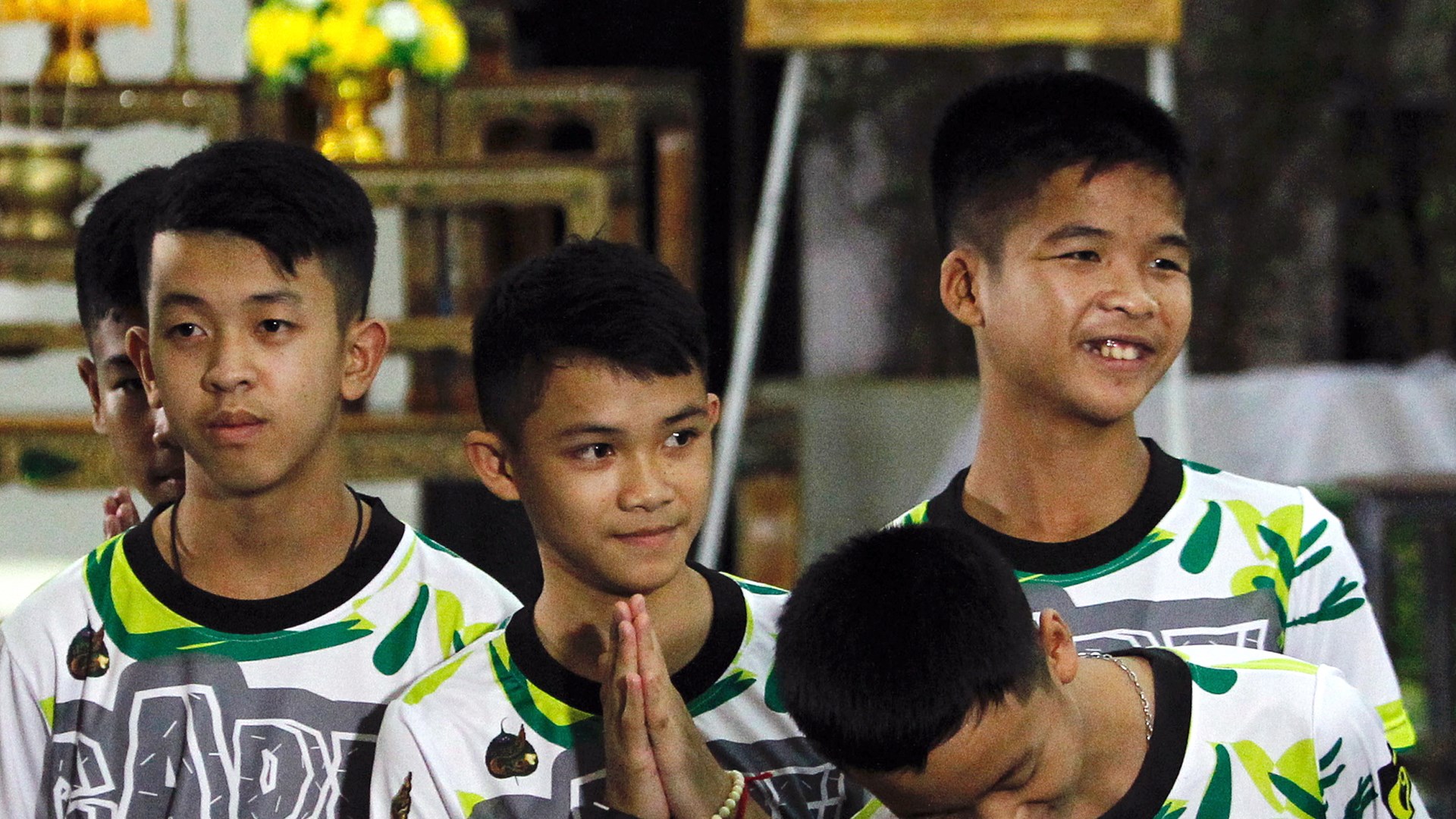 Ταϊλάνδη: Τα παιδιά θα χειροτονηθούν βουδιστές μοναχοί στη μνήμη του δύτη που έχασε τη ζωή του