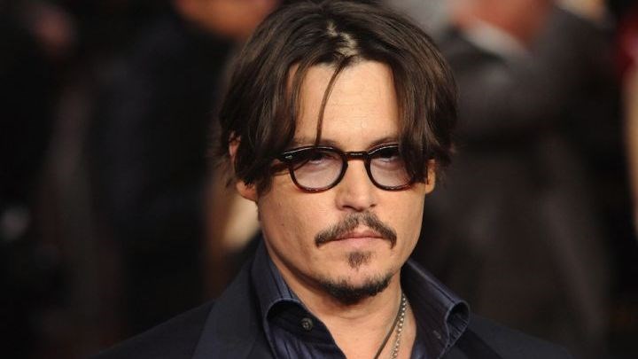 Με εξωδικαστικό συμβιβασμό λύθηκε η διαμάχη του Τζόνι Ντεπ με τους μάνατζερ του