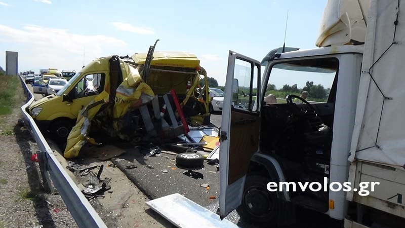 Εικόνες-σοκ από τροχαίο στην Εγνατία Οδό – ΦΩΤΟ