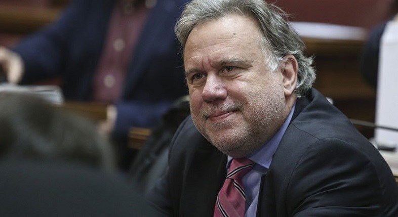 Κατρούγκαλος στον Realfm 97.8: Θα κάνουμε ό,τι είναι δυνατόν για να είναι προσωρινό επεισόδιο τα &#8220;σύννεφα&#8221; στις ελληνορωσικές σχέσεις