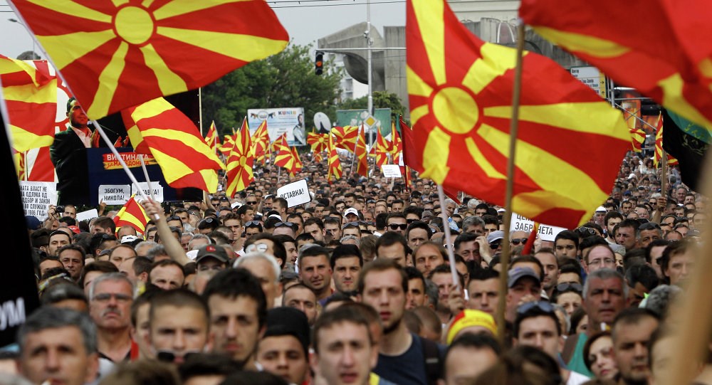 Δημοσκόπηση στα Σκόπια – Προβάδισμα στο “όχι” για τη συμφωνία των Πρεσπών